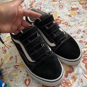 black vans